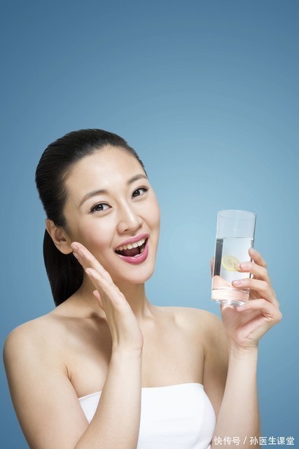 涨中宝 大病来前，喝水知道？喝水若有这4个表现，或是大病来临的信号